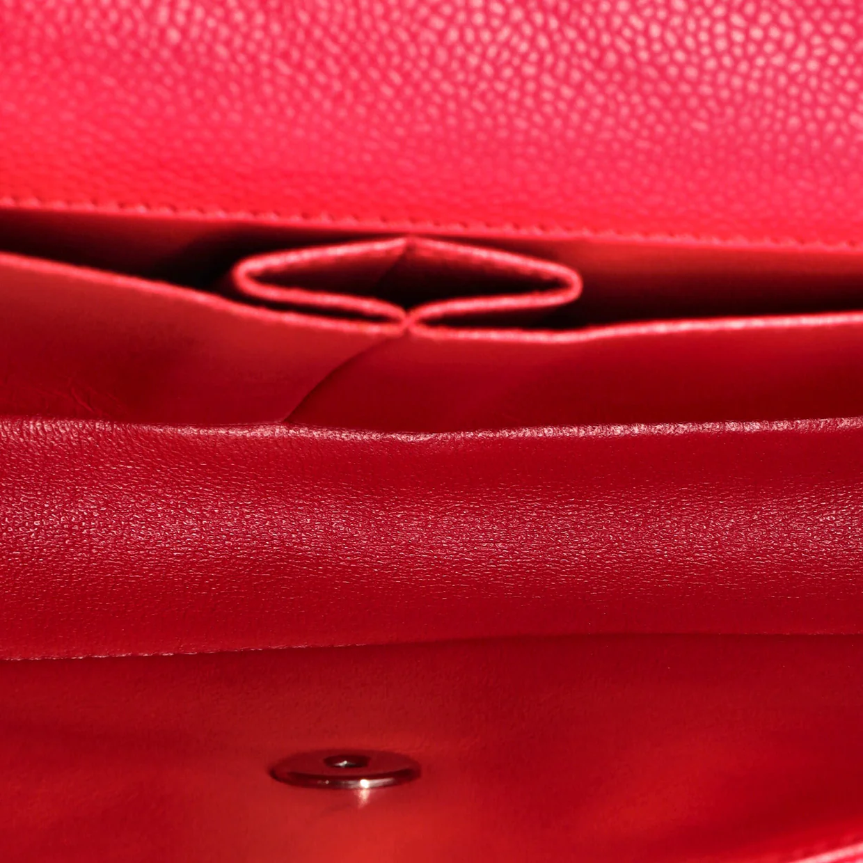 Classic Single Flap Bag Quilted Caviar East West - Deep Luxury