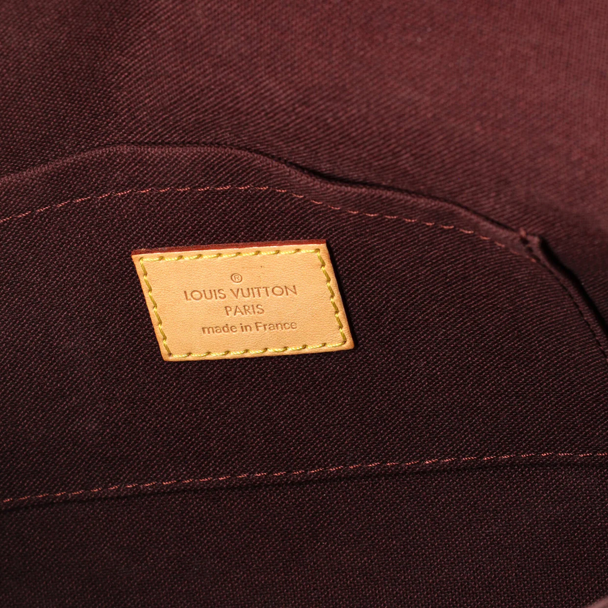 Favorite Handbag Monogram Canvas MM - Deep Luxury