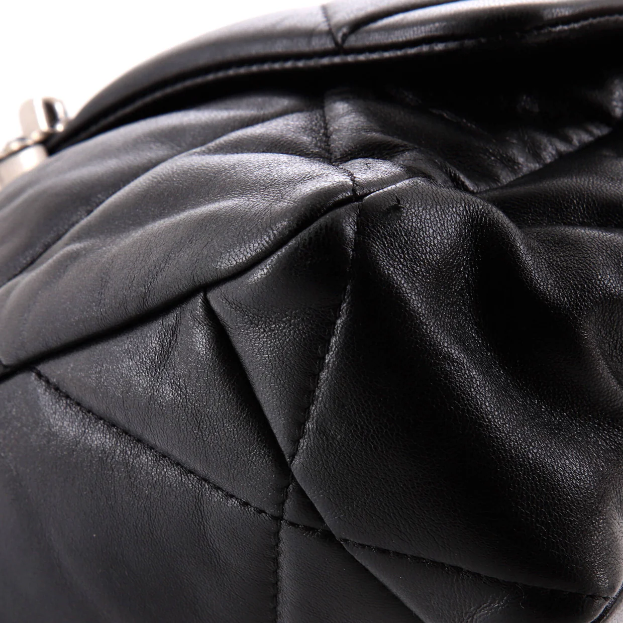 19 Flap Bag Quilted Leather Large - Deep Luxury