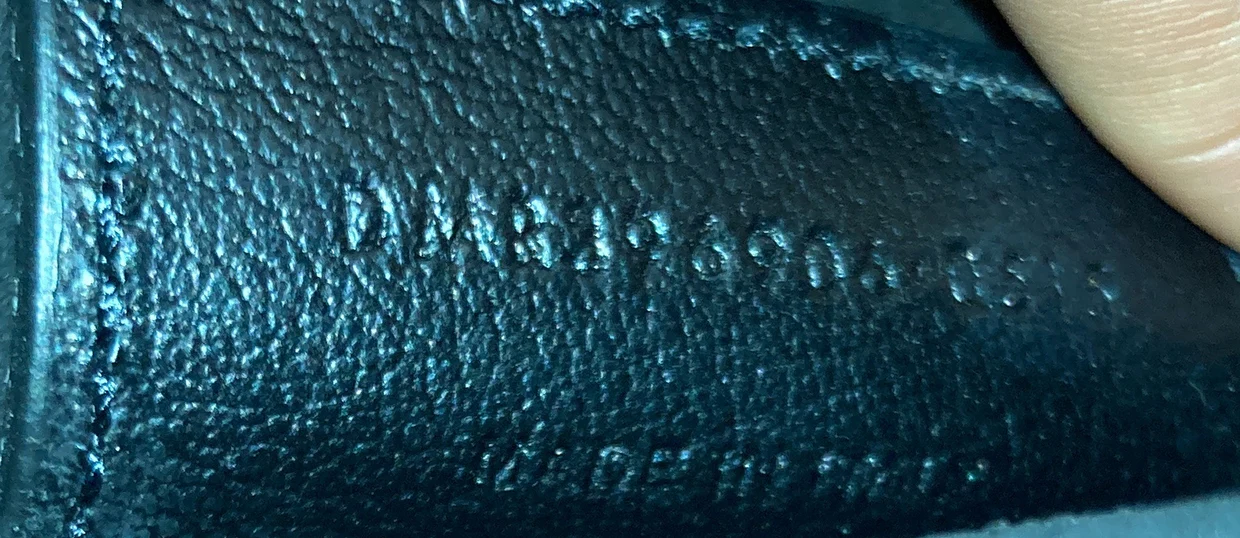 Shopper Tote Leather Tall - Deep Luxury