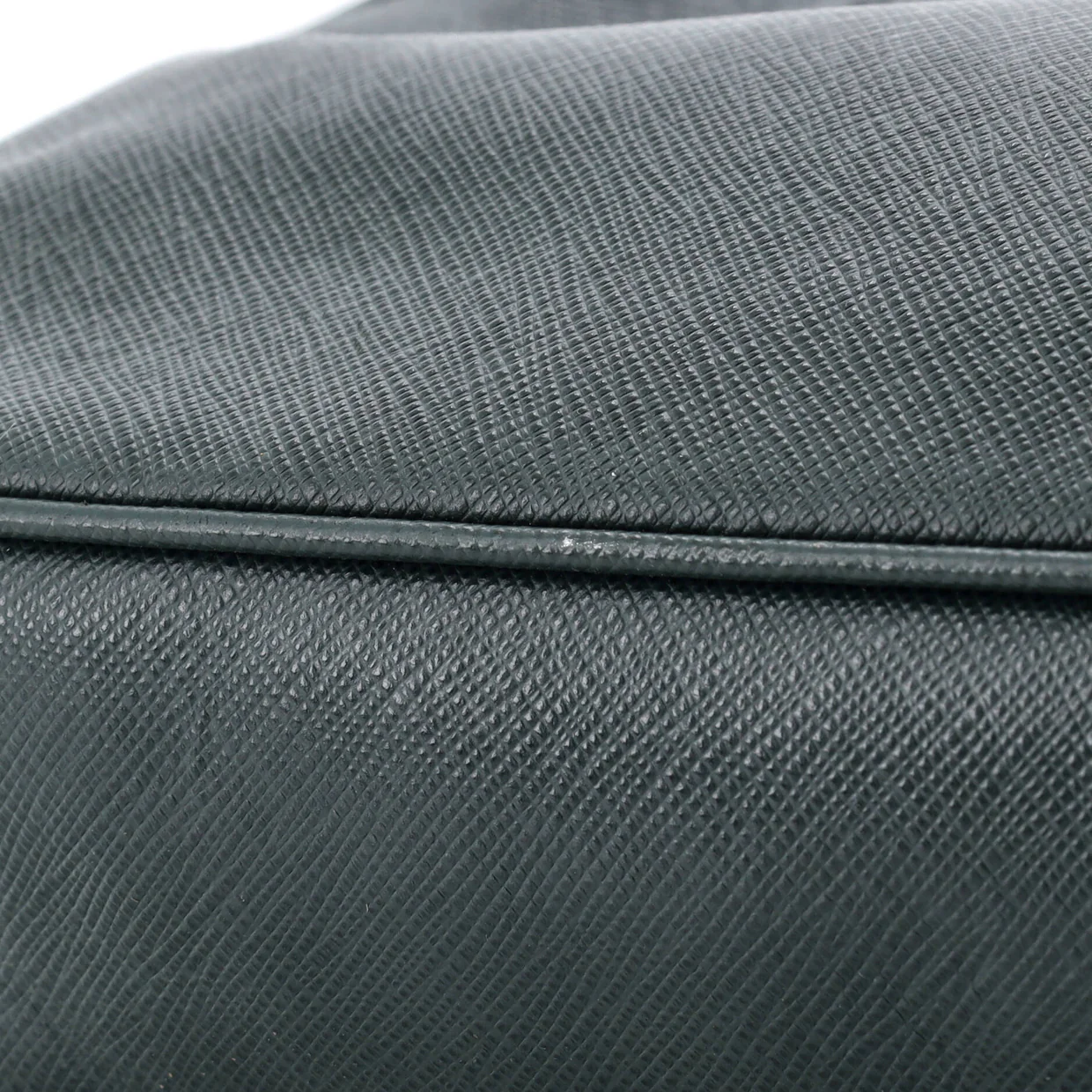Re-Edition 2005 Shoulder Bag Saffiano Leather Small - Deep Luxury