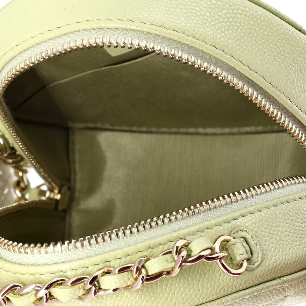 French New Wave Round Clutch with Chain Quilted Caviar - Deep Luxury