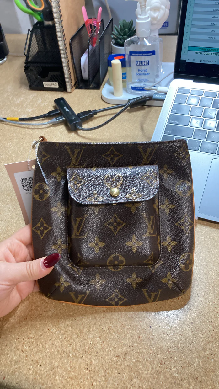 Partition Wristlet Clutch Monogram Canvas - Deep Luxury