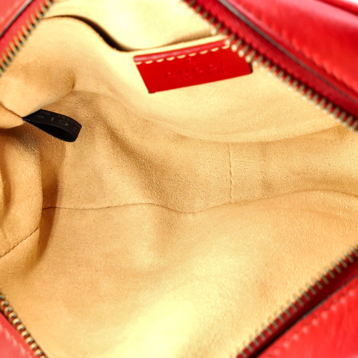 GG Marmont Shoulder Bag Matelasse Leather Mini - Deep Luxury