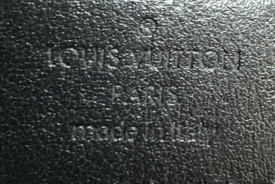 Keepall Bandouliere Bag Reverse Monogram Eclipse Canvas 25 - Deep Luxury