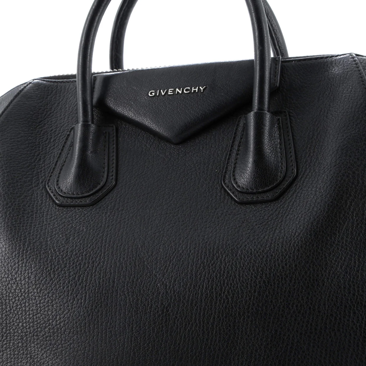 Antigona Bag Leather Medium - Deep Luxury