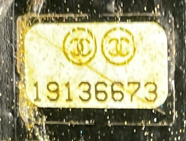 Boy Flap Bag Chevron Patent New Medium - Deep Luxury