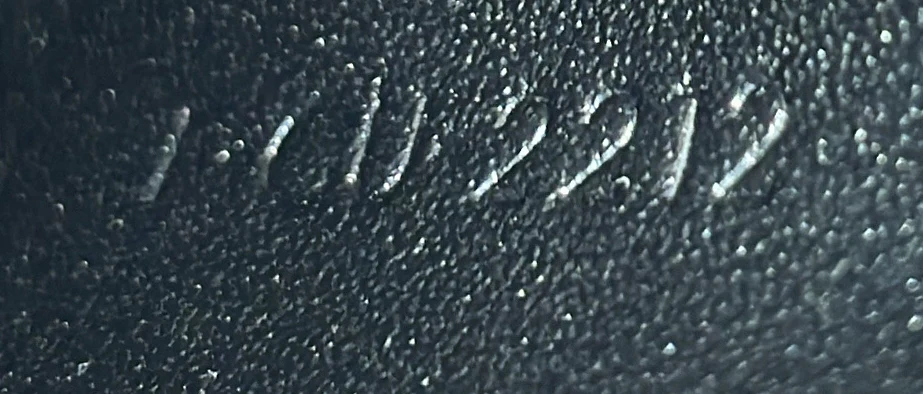 Triomphe Besace Clea Flap Bag Leather - Deep Luxury