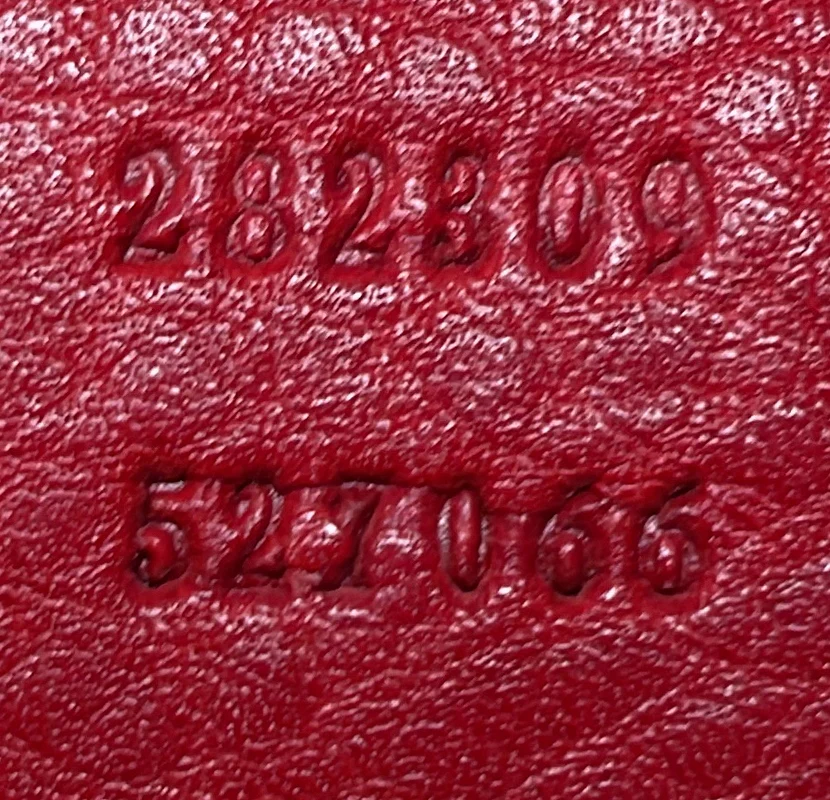 Soho Shoulder Bag Leather Medium - Deep Luxury