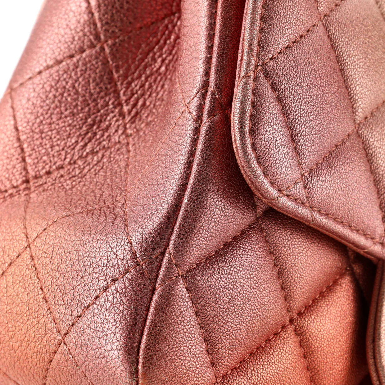 Square Classic Single Flap Bag Quilted Ombre Metallic Lambskin Mini - Deep Luxury