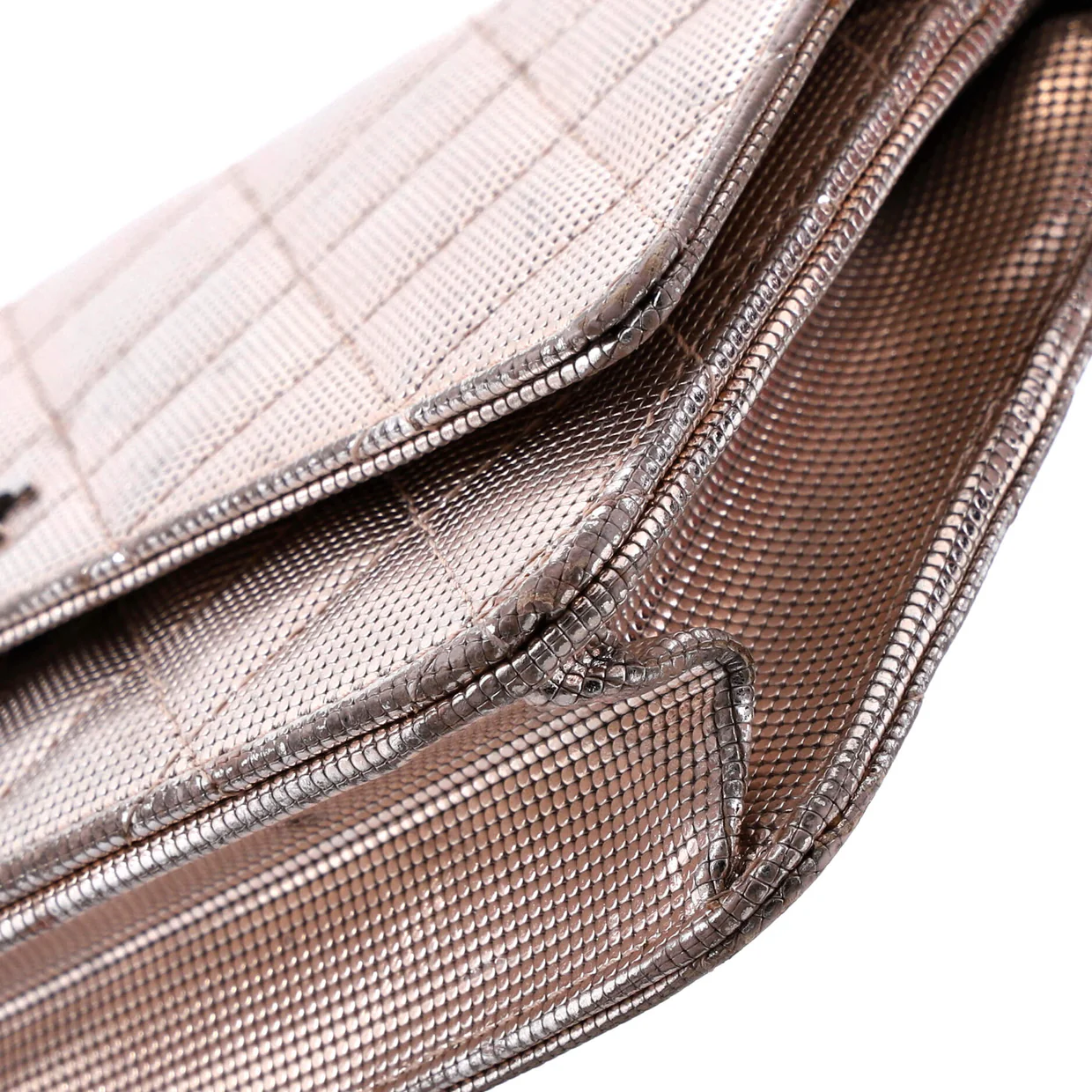 Wallet on Chain Pixel Effect Quilted Calfskin - Deep Luxury