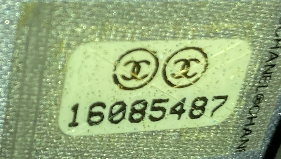 Wallet on Chain Camellia Lambskin - Deep Luxury