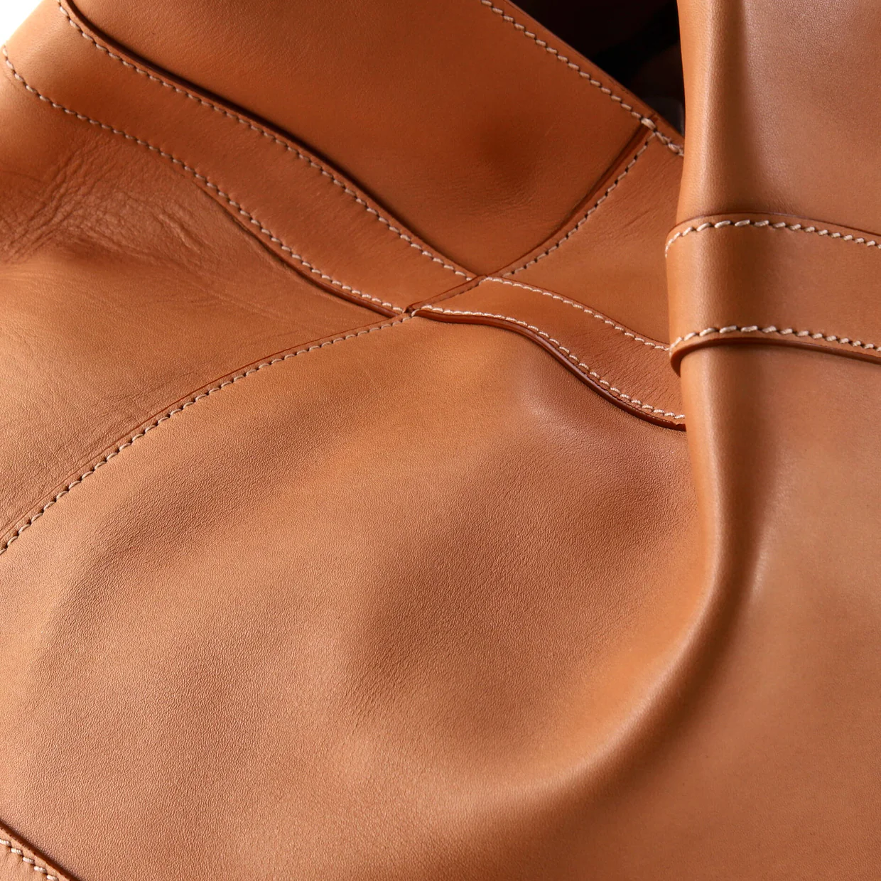 Rive Gauche Tote Bag Leather Large - Deep Luxury