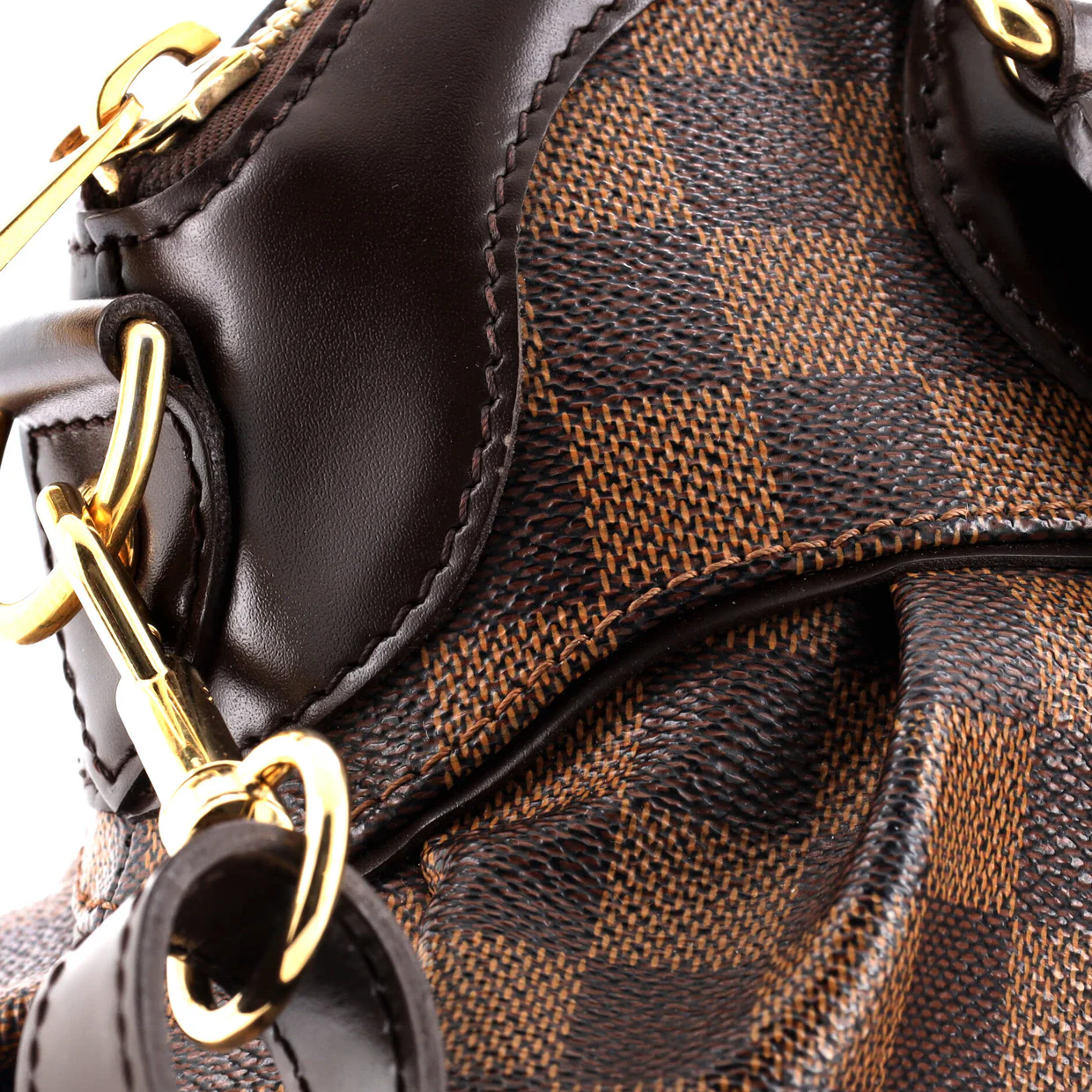 Trevi Handbag Damier PM - Deep Luxury