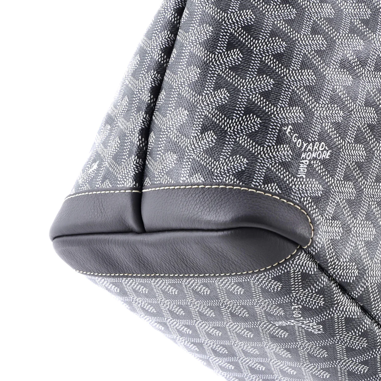 Artois Tote Coated Canvas MM - Deep Luxury