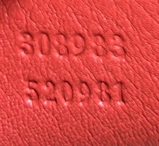 Soho Chain Zip Shoulder Bag Leather Small - Deep Luxury