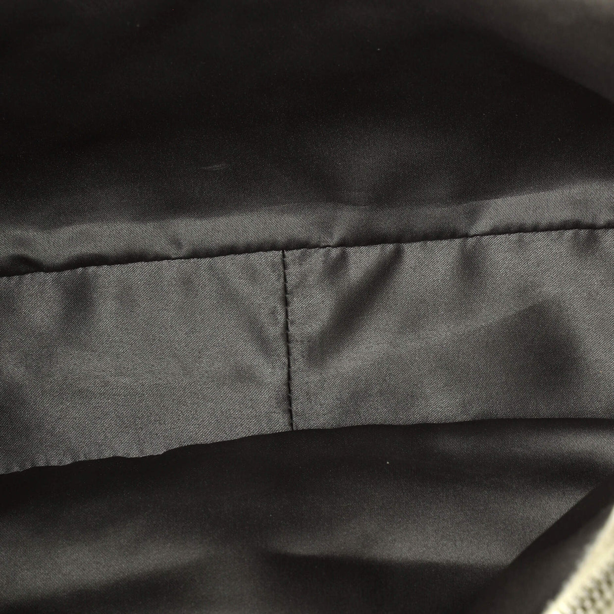 Grand Shopping Tote Quilted Caviar - Deep Luxury