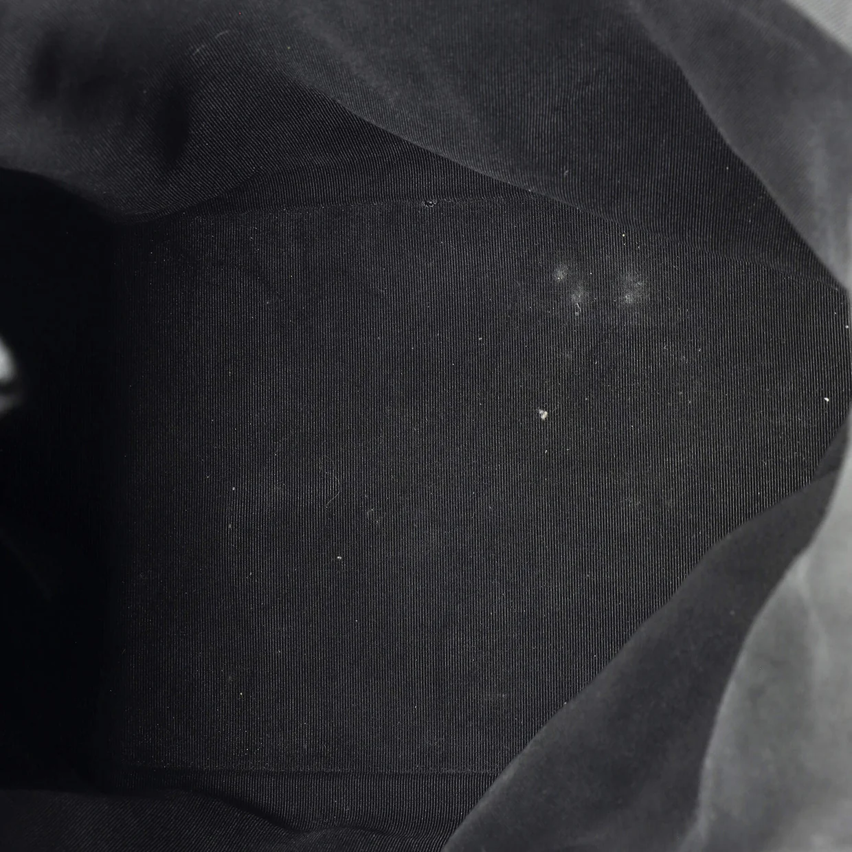 Casual Style Hobo Quilted Caviar Medium - Deep Luxury