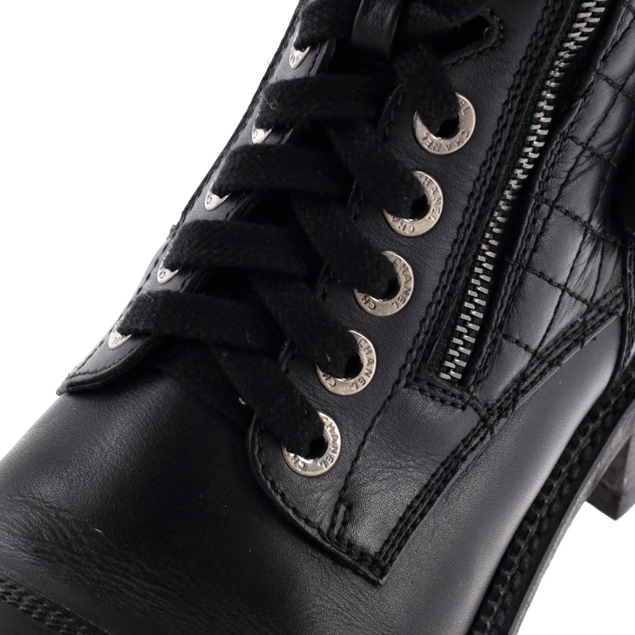 Women's CC Zip Up Combat Boots Quilted Leather - Deep Luxury
