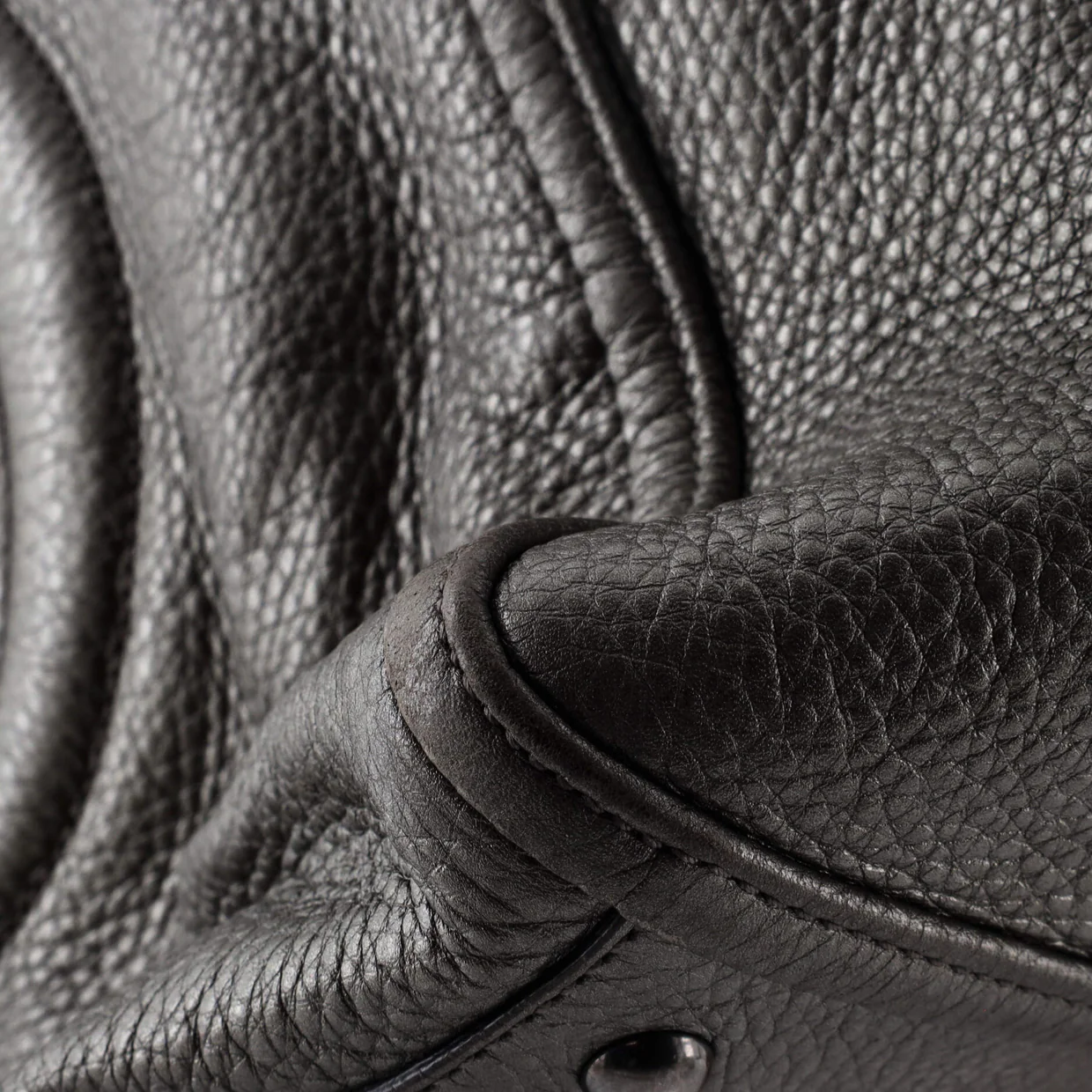 Soho Shoulder Bag Leather Medium - Deep Luxury