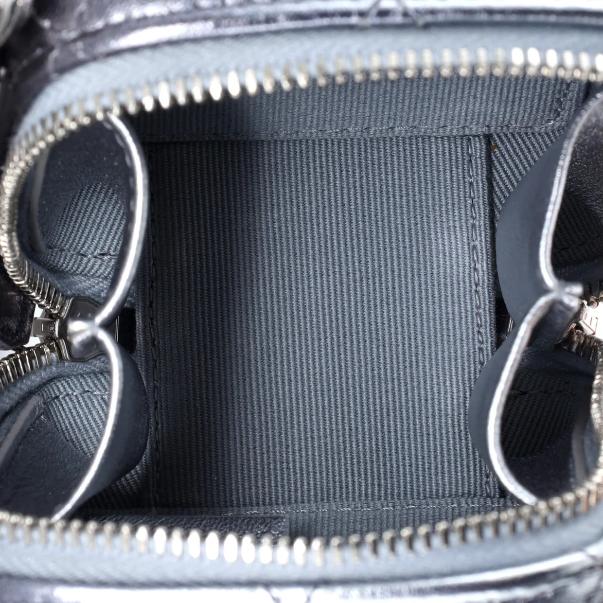 Like A Wallet Clutch With Chain Quilted Gradient Metallic Lambskin Mini - Deep Luxury