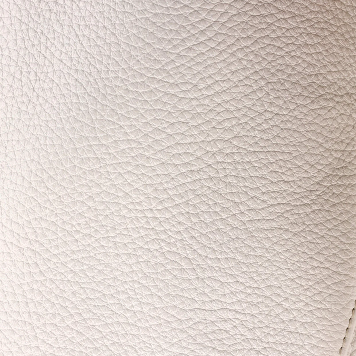 Triangle Zip Backpack Leather - Deep Luxury