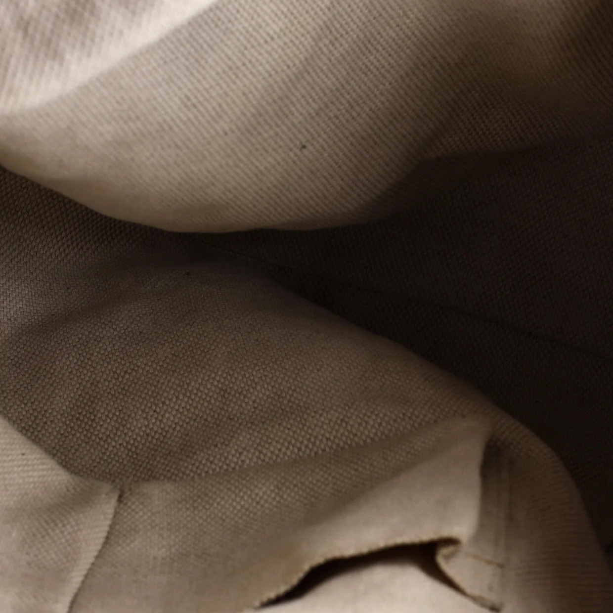 Soho Chain Hobo Leather Medium - Deep Luxury