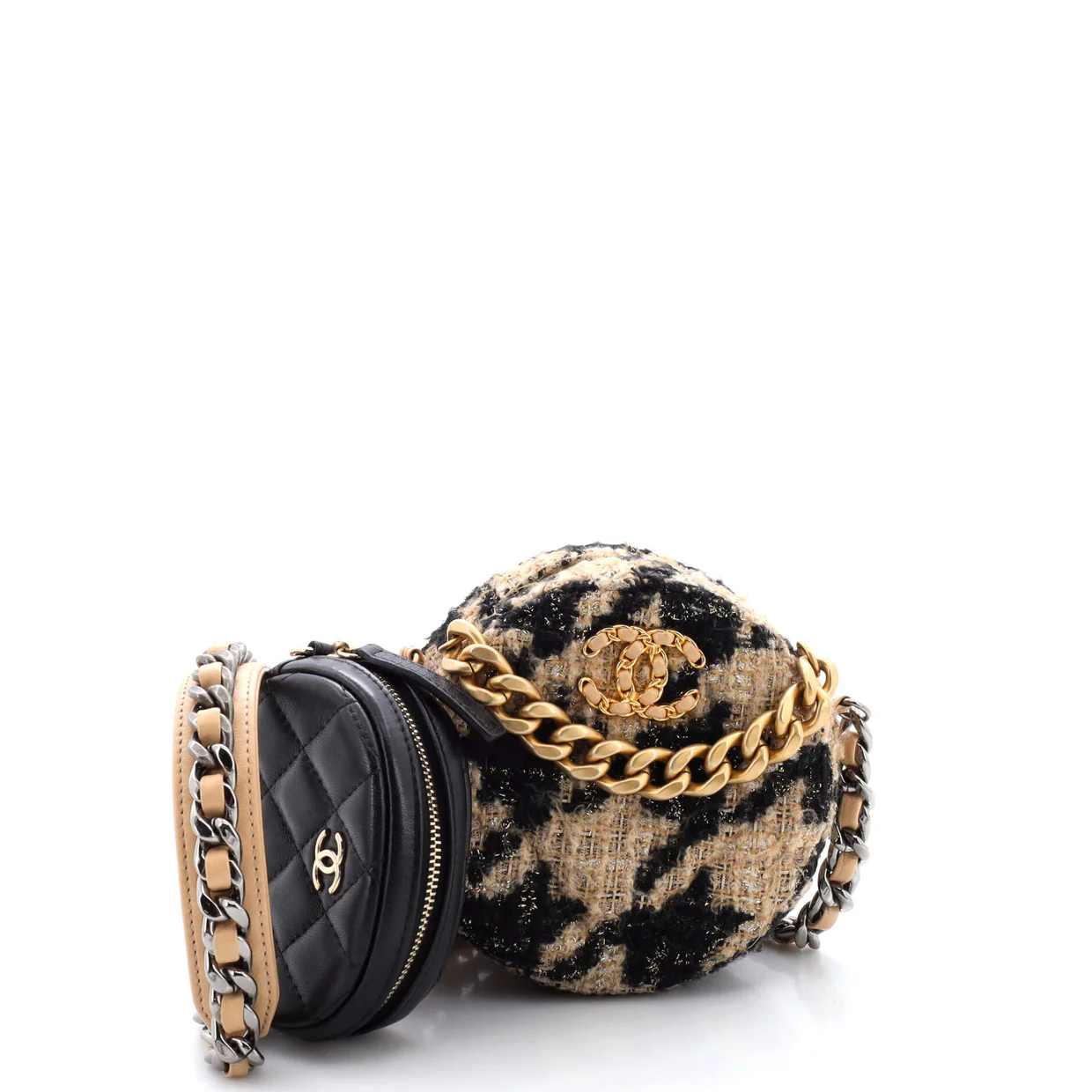 19 Round Clutch with Chain and Coin Purse Quilted Tweed and Lambskin - Deep Luxury