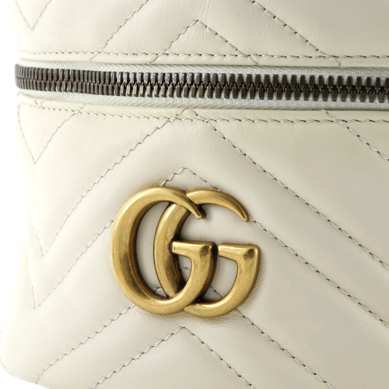 GG Marmont Top Handle Cosmetic Case Matelasse Leather Mini - Deep Luxury