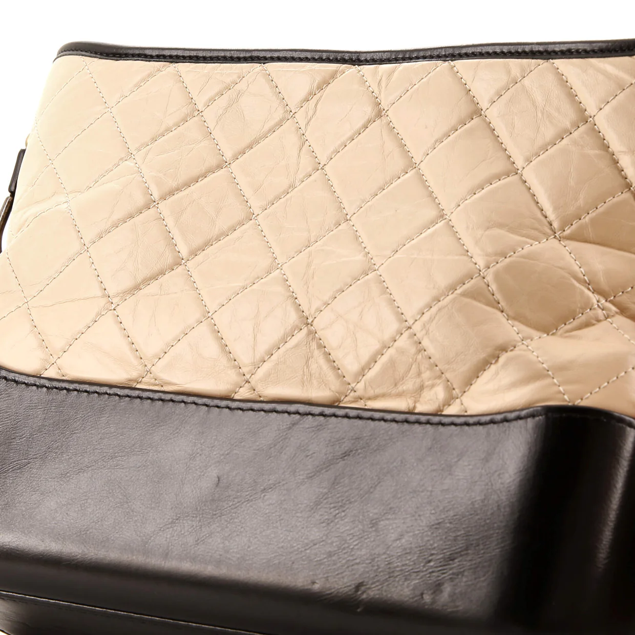 Gabrielle Hobo Quilted Aged Calfskin Medium - Deep Luxury
