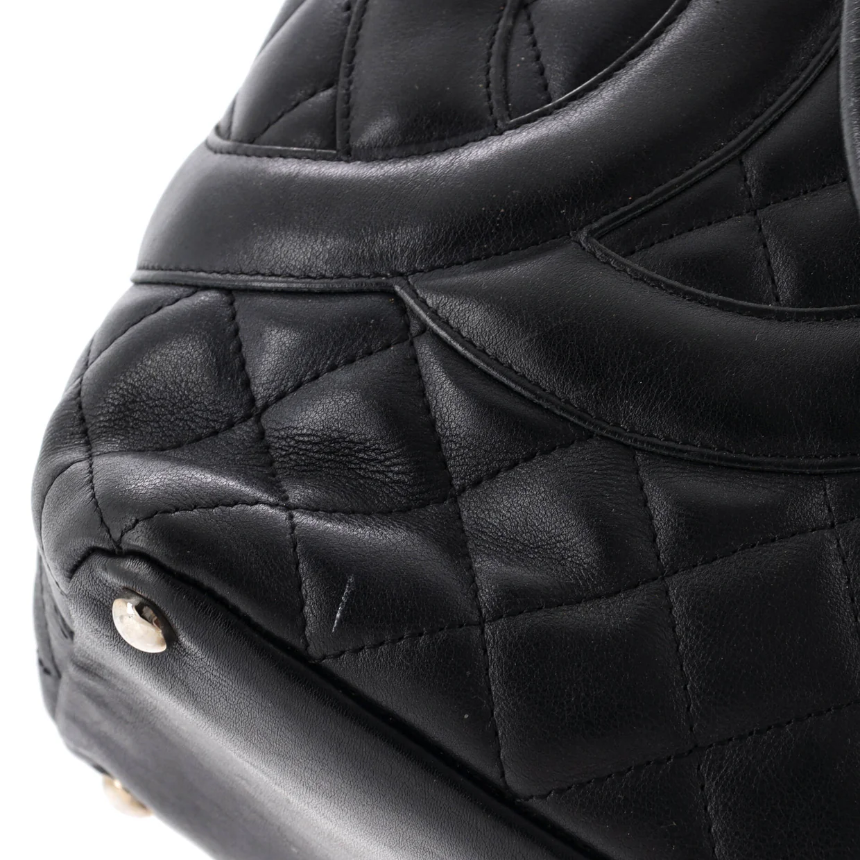 Cambon Tote Quilted Leather Medium - Deep Luxury