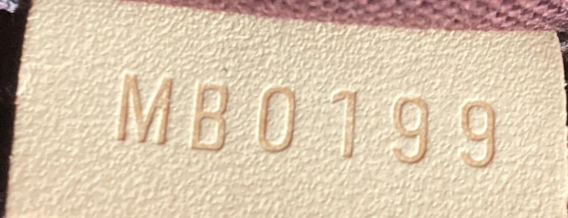 Rivoli Handbag Monogram Canvas MM - Deep Luxury