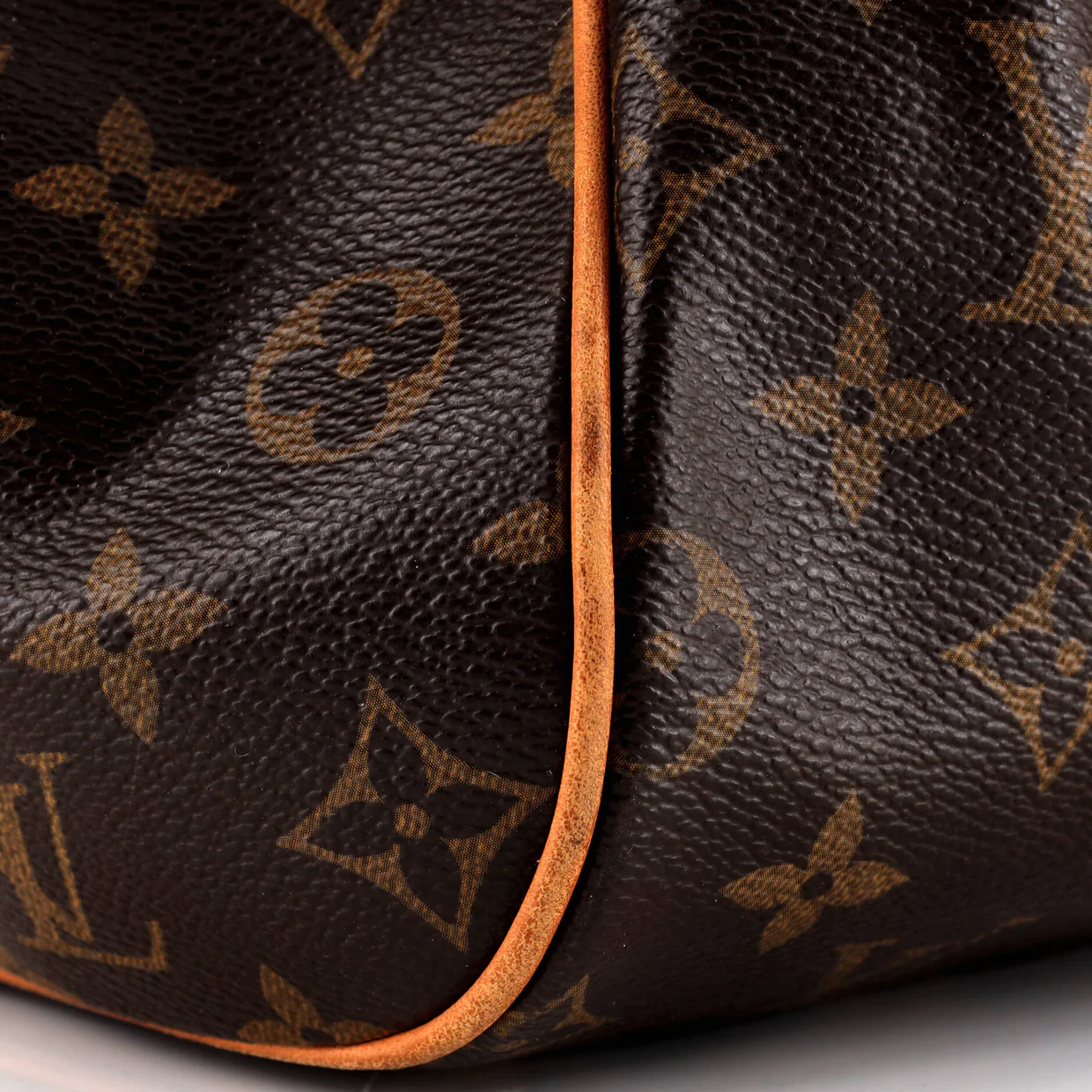 Tivoli Handbag Monogram Canvas GM - Deep Luxury