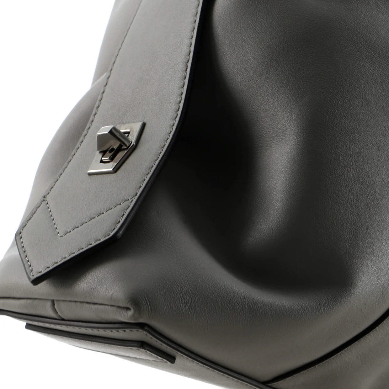 Antigona Soft Bag Leather XL - Deep Luxury