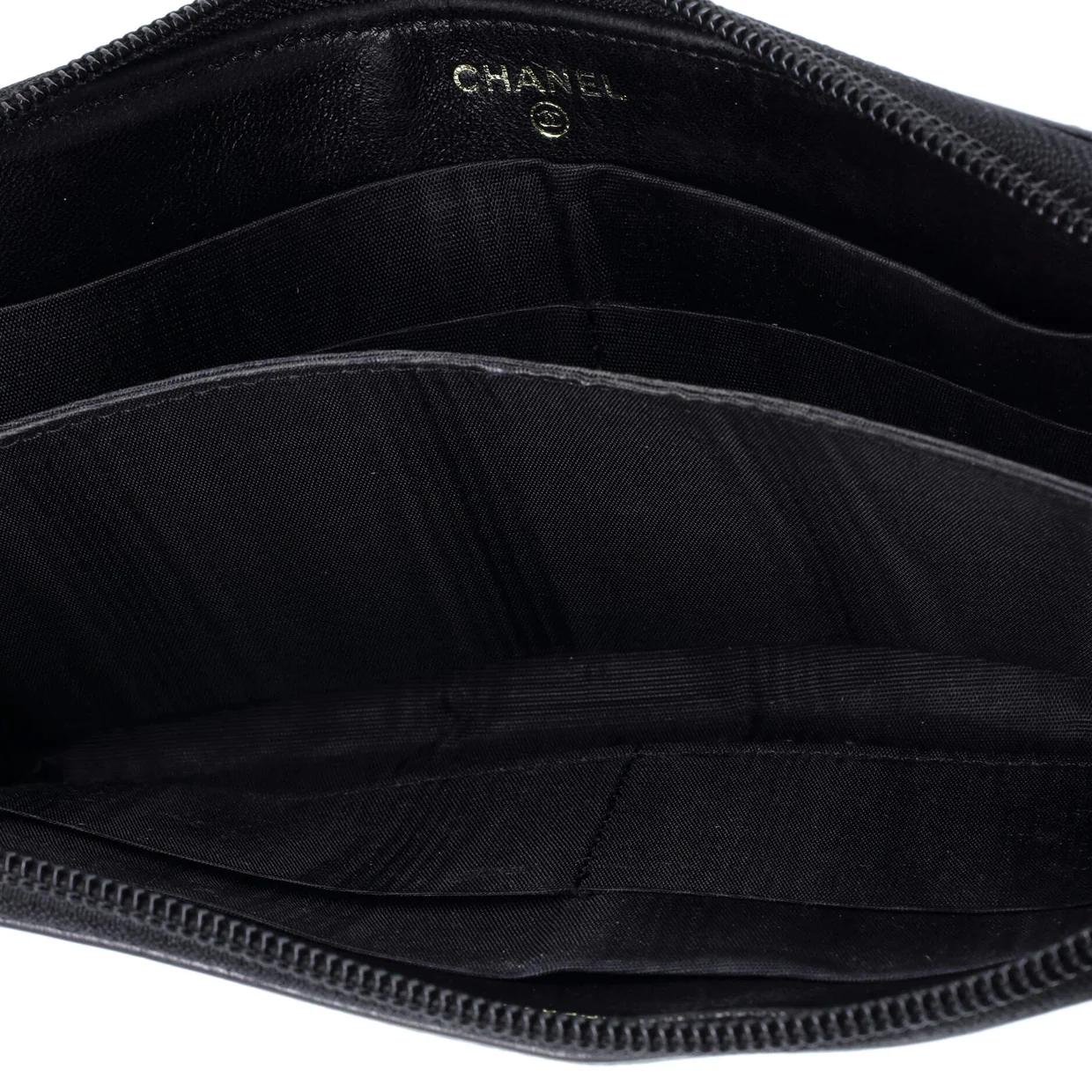 Timeless CC Zipped Wallet Caviar Long - Deep Luxury