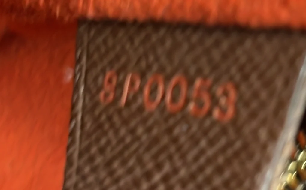 Marais Bucket Bag Damier - Deep Luxury