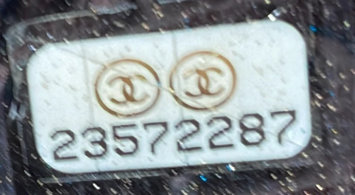 Classic CC Shopping Tote Quilted Caviar Large - Deep Luxury