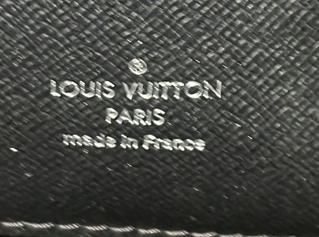 Pochette Volga Monogram Eclipse Canvas - Deep Luxury