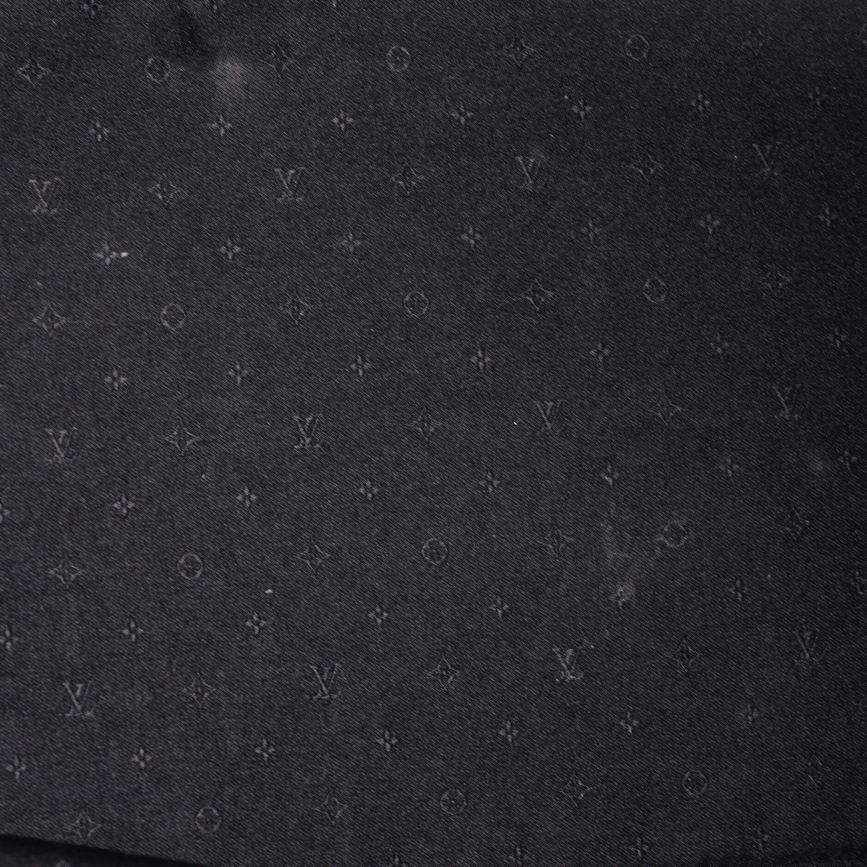 Suhali Lockit Handbag Leather MM - Deep Luxury