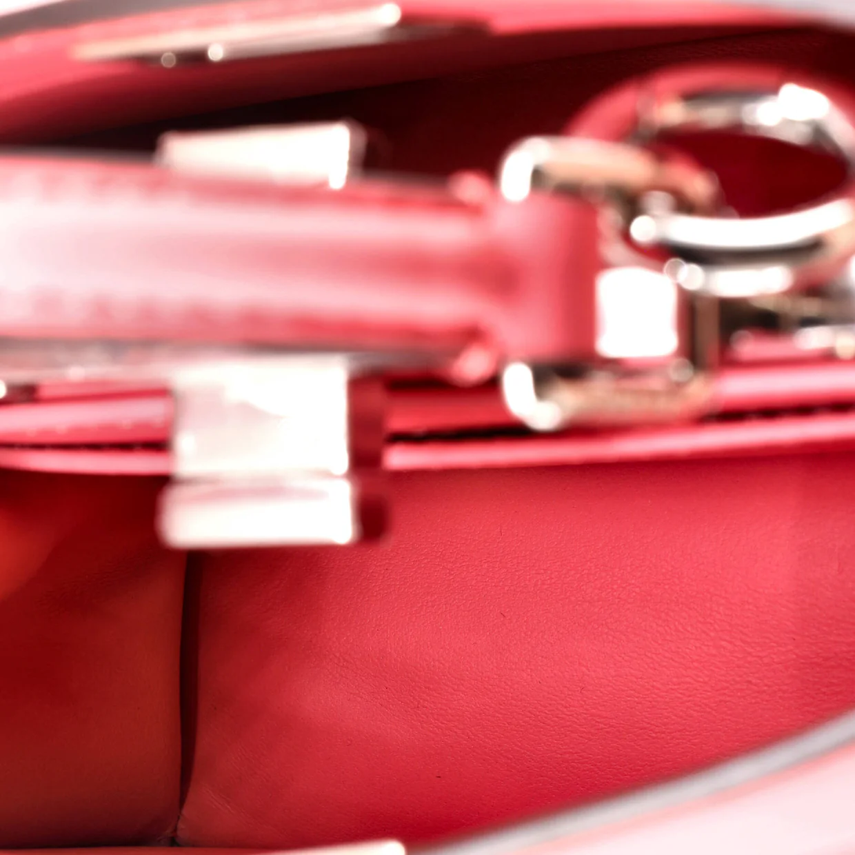 Peekaboo ISeeU Bag Leather Petite - Deep Luxury