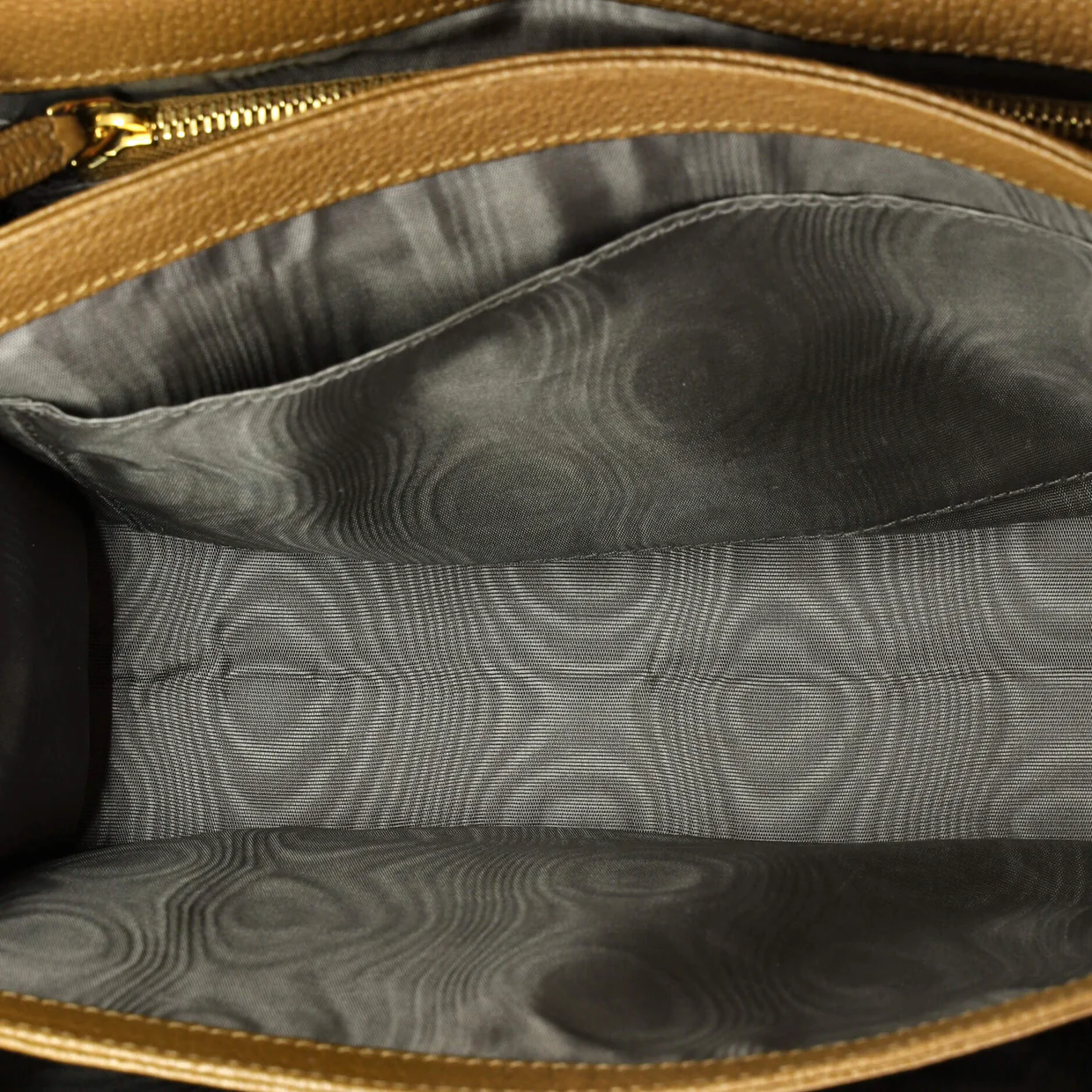 Zumi Flap Shoulder Bag Leather Small - Deep Luxury