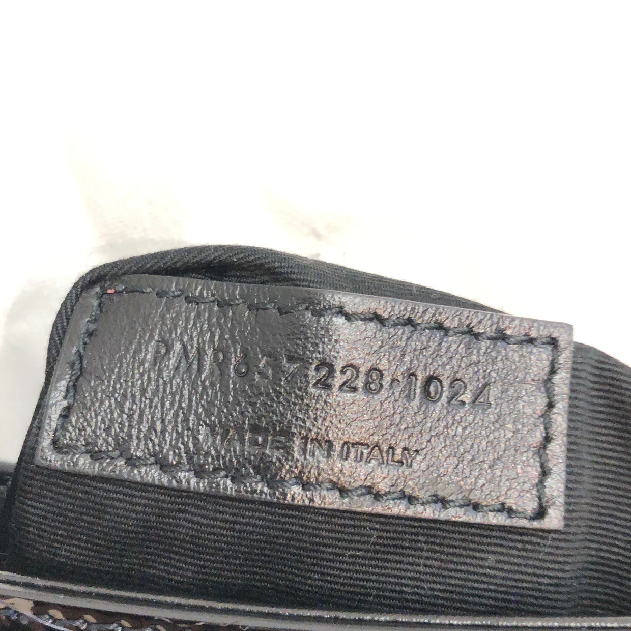 Le 5 a 7 Hobo Patent Small - Deep Luxury