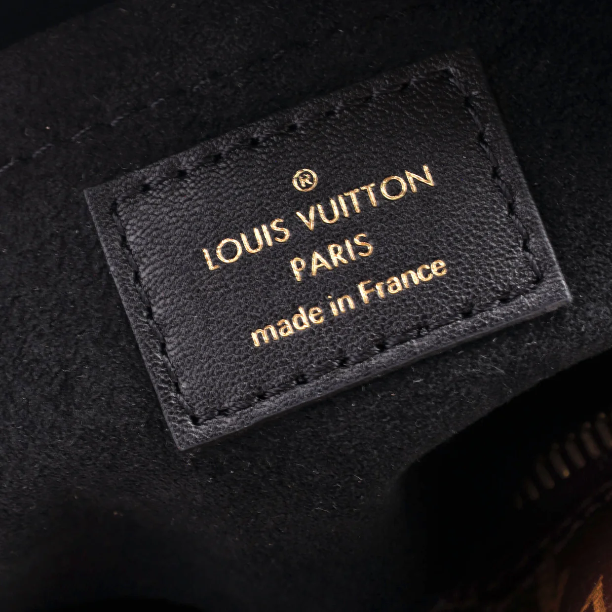 Square Bag Reverse Monogram Canvas - Deep Luxury