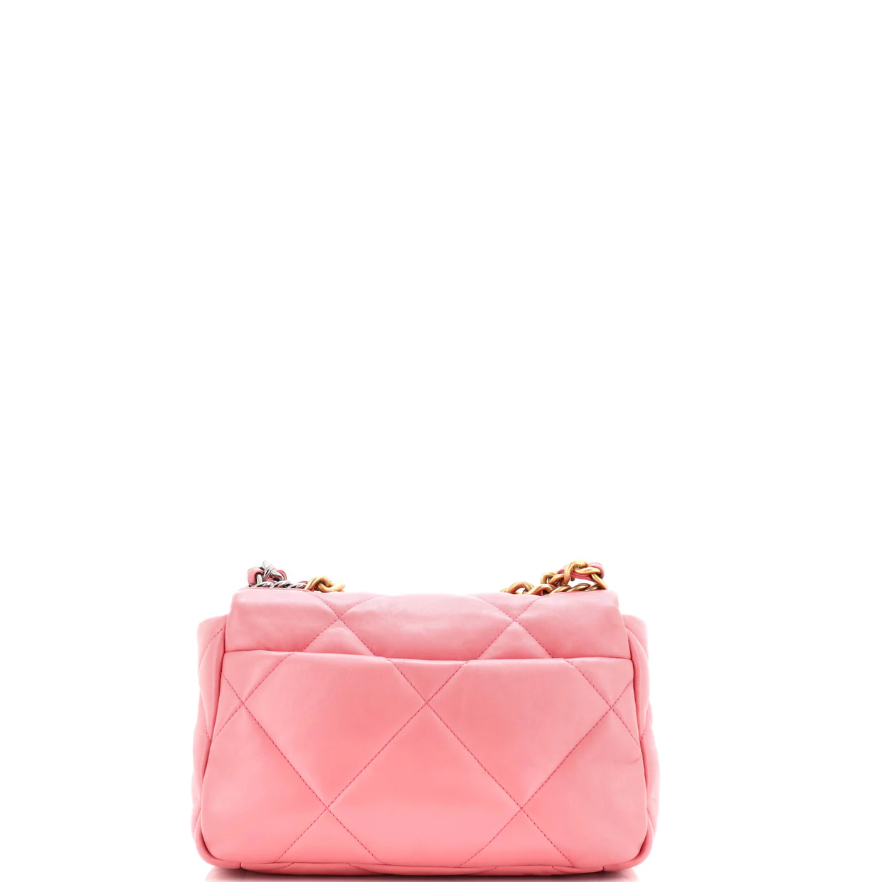 19 Flap Bag Quilted Leather Medium - Deep Luxury