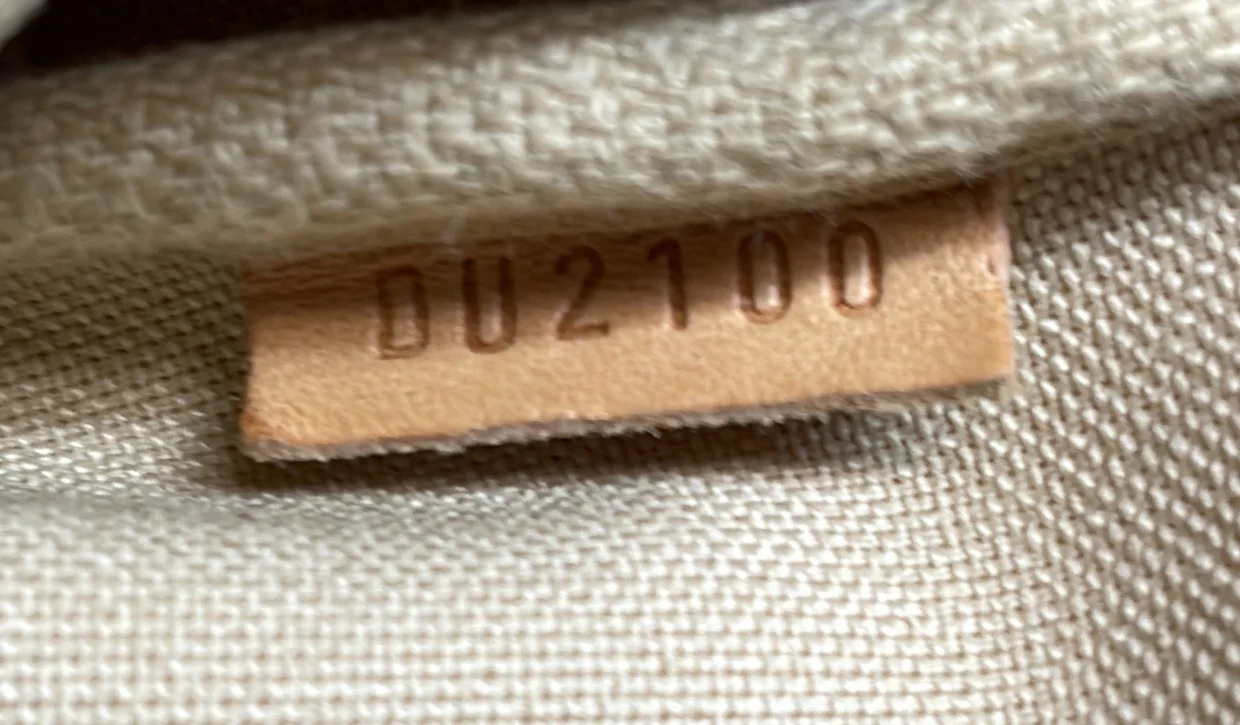 Eva Handbag Damier - Deep Luxury