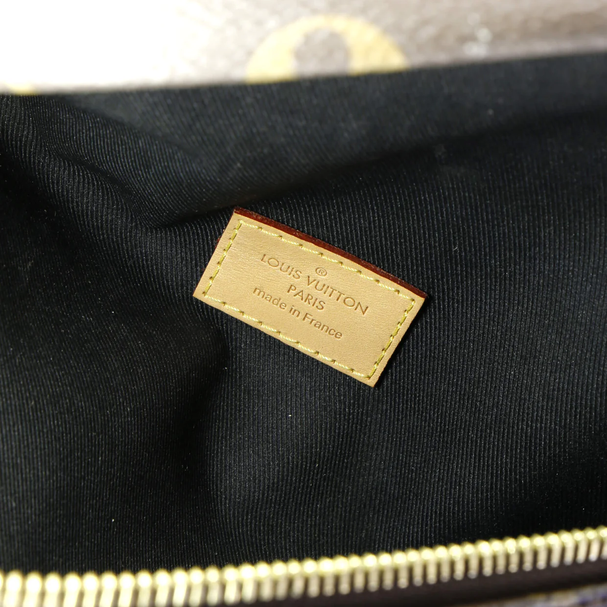 Bum Bag Monogram Canvas - Deep Luxury