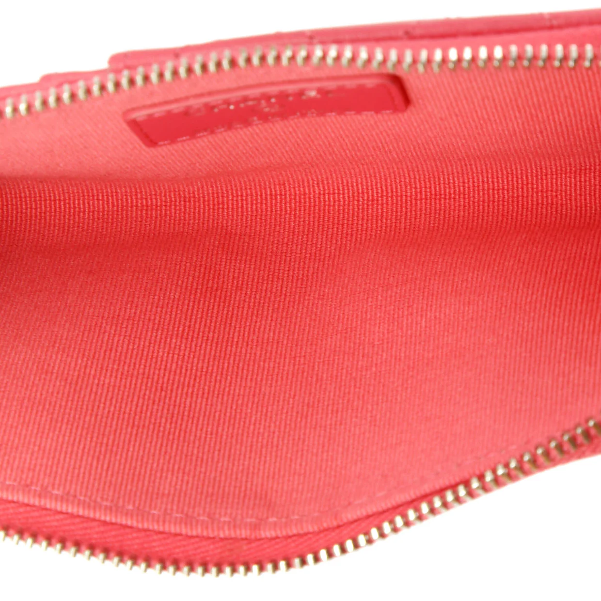 Zip Around Card Holder Quilted Calfskin - Deep Luxury