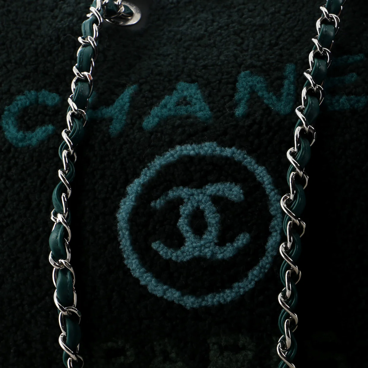 Deauville Tote Shearling Medium - Deep Luxury