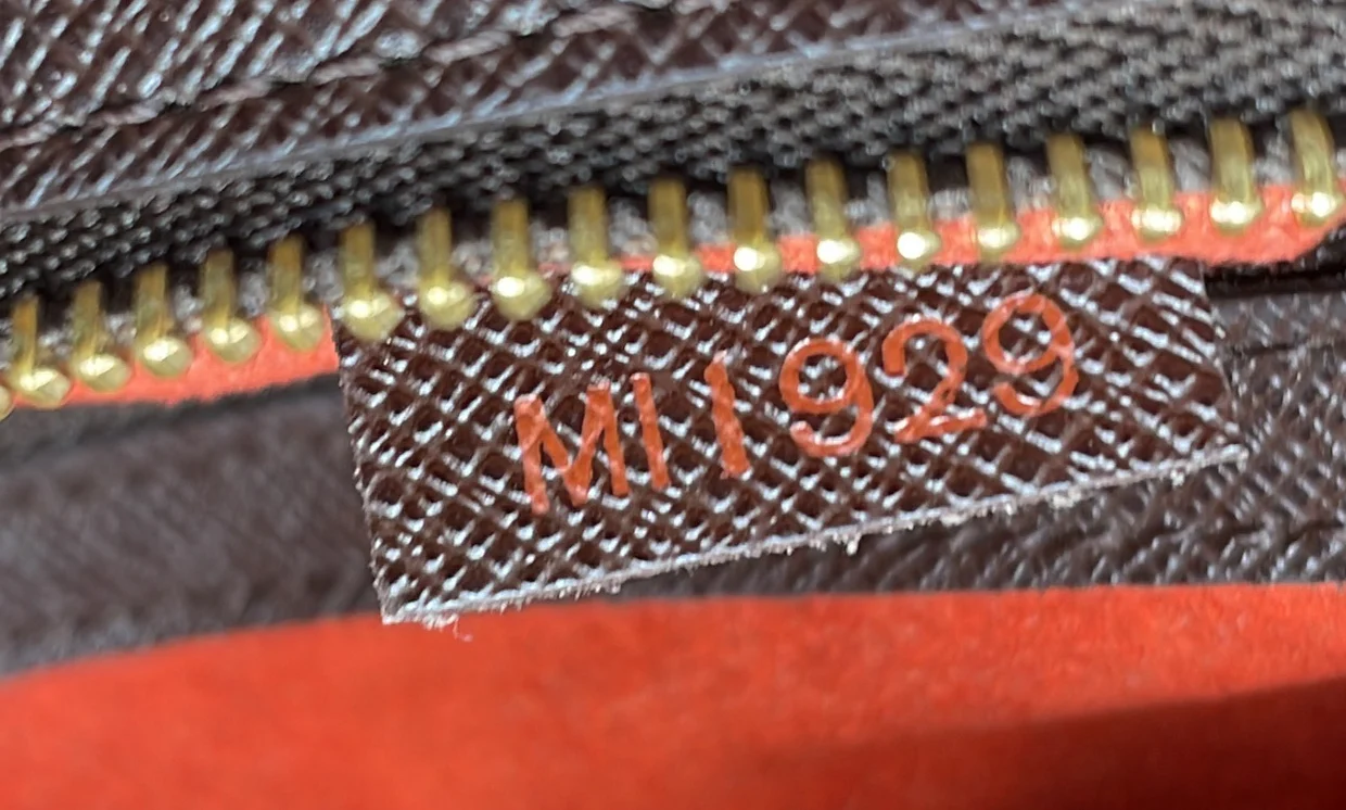Venice Sac Plat Bag Damier PM - Deep Luxury
