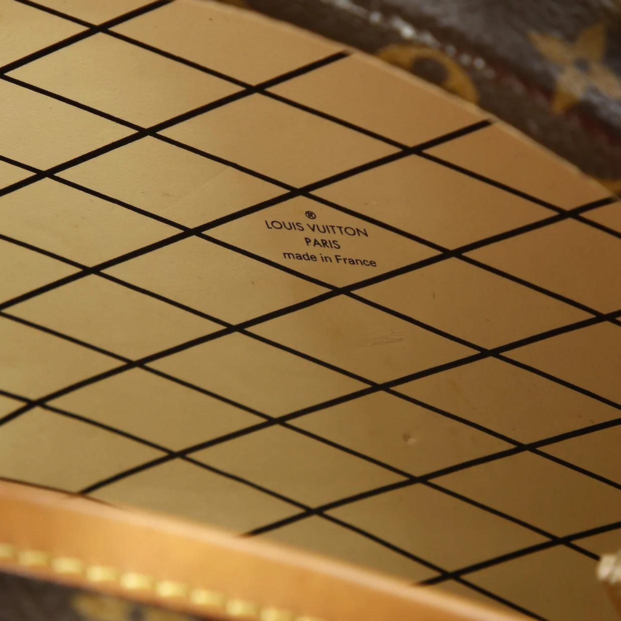 Petite Boite Chapeau Bag Monogram Canvas - Deep Luxury